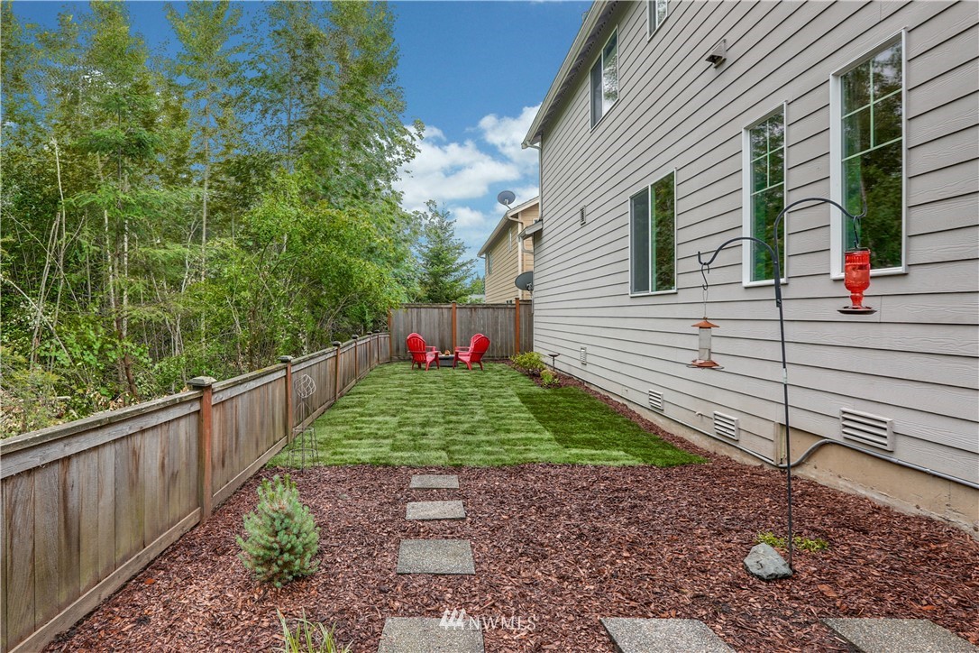 22505 38th Avenue Southeast Bothell, WA 98021 - Photo 39 of 39 a view of a pathway of a house