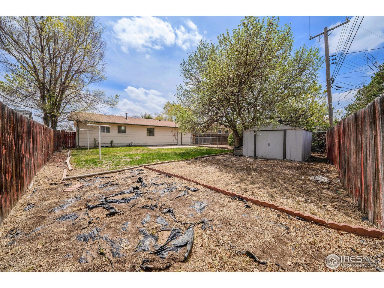 3237 West 5th St Road Greeley, CO 80634 - Photo 23 of 23 a backyard of a house