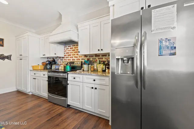 $565,000 | 121 Mollere Drive, Waveland, MS 39576