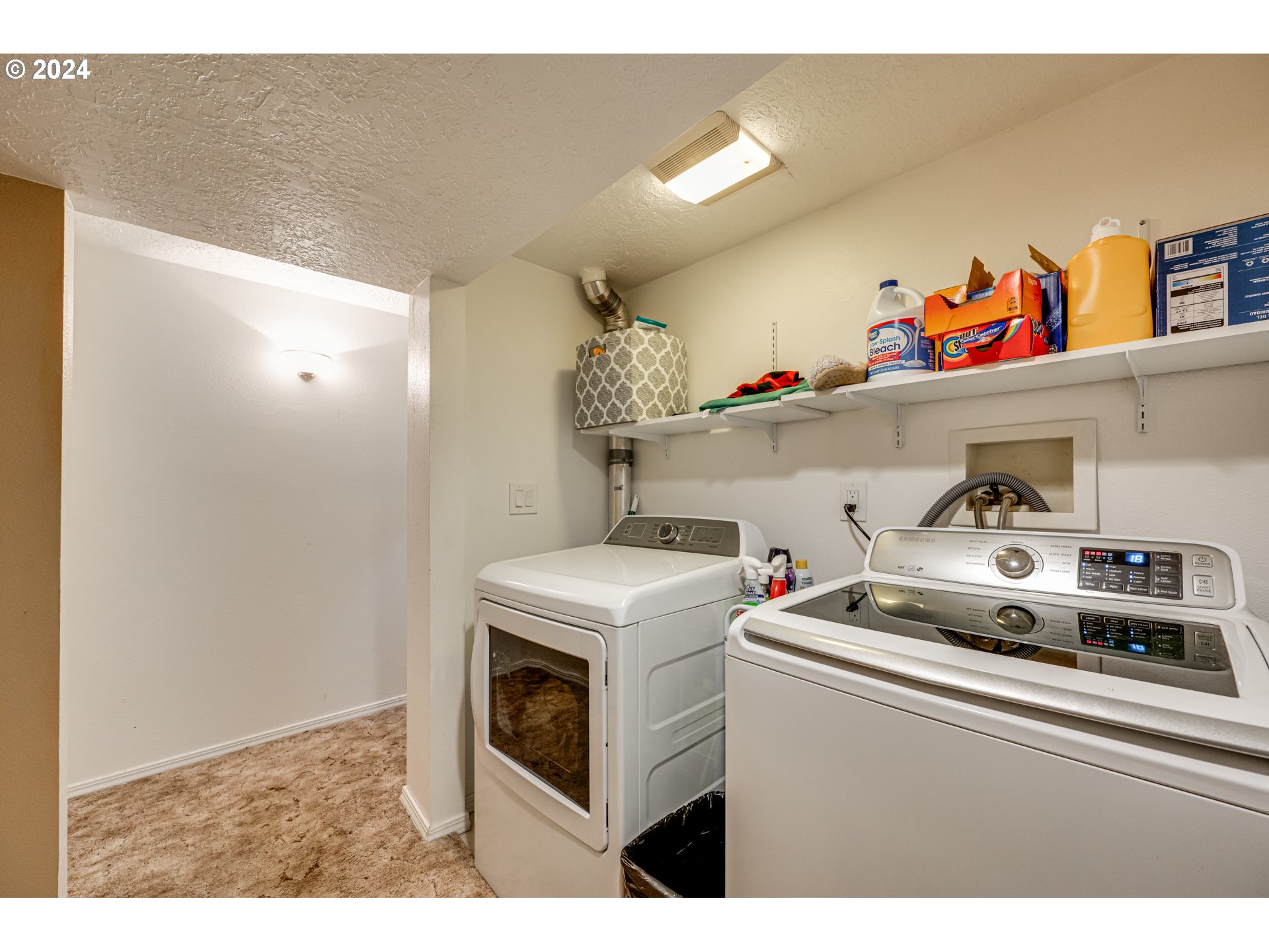 294 Military Road Kalama, WA 98625 - Photo 23 of 31 Laundry