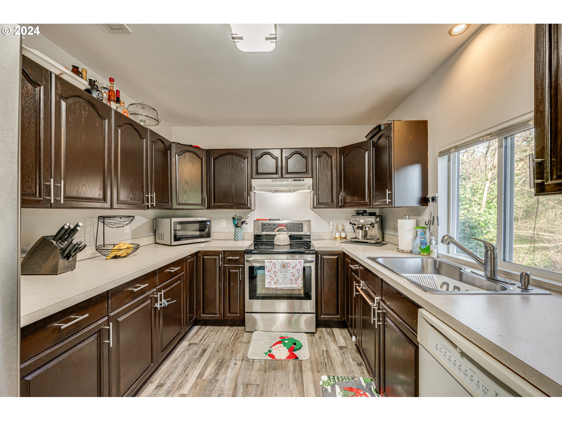 294 Military Road Kalama, WA 98625 - Photo 7 of 31 Gallery Image 7