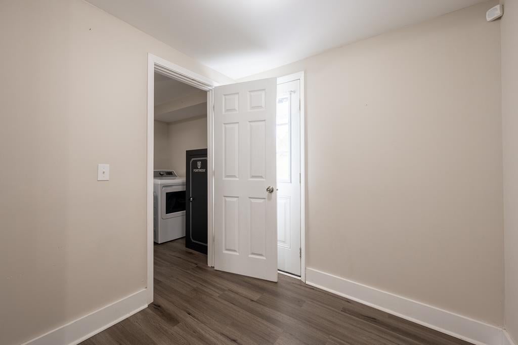 1448 Fort Chiswell Road Max Meadows, VA 24360 - Photo 27 of 51 Gallery Image 27