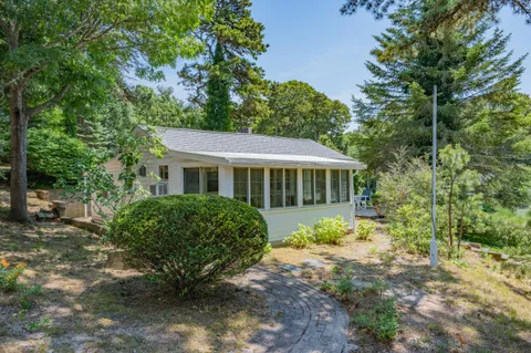 $459,000 | 62 Old Fish House Road, South Dennis, MA 02660