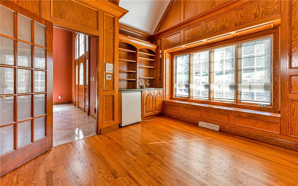 160 Reichold Road Wexford, PA 15090 - Photo 13 of 25 Gallery Image 13
