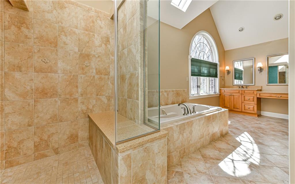 160 Reichold Road Wexford, PA 15090 - Photo 17 of 25 Gallery Image 17
