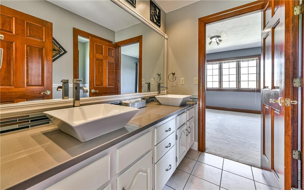 160 Reichold Road Wexford, PA 15090 - Photo 19 of 25 Gallery Image 19
