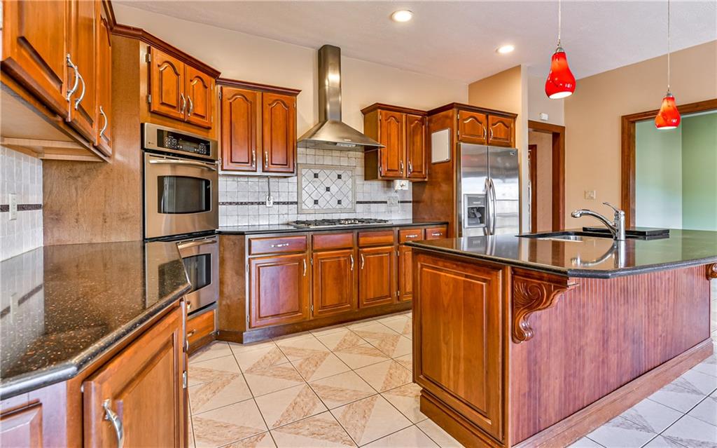 160 Reichold Road Wexford, PA 15090 - Photo 4 of 25 Gallery Image 4