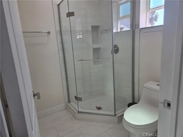 $4,000 | 8644 North Corbin Avenue, Northridge, CA 91324