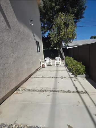 $4,000 | 8644 North Corbin Avenue, Northridge, CA 91324