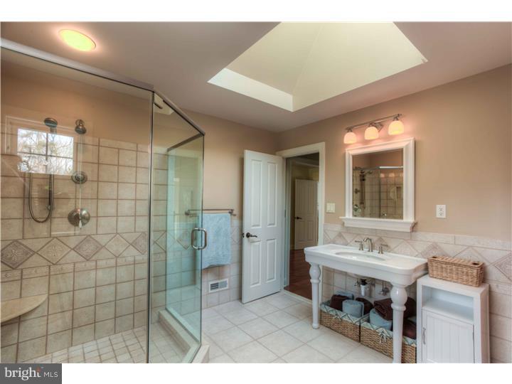 3139 Spring Mill Road Plymouth Meeting, PA 19462 - Photo 18 of 20 Bathroom