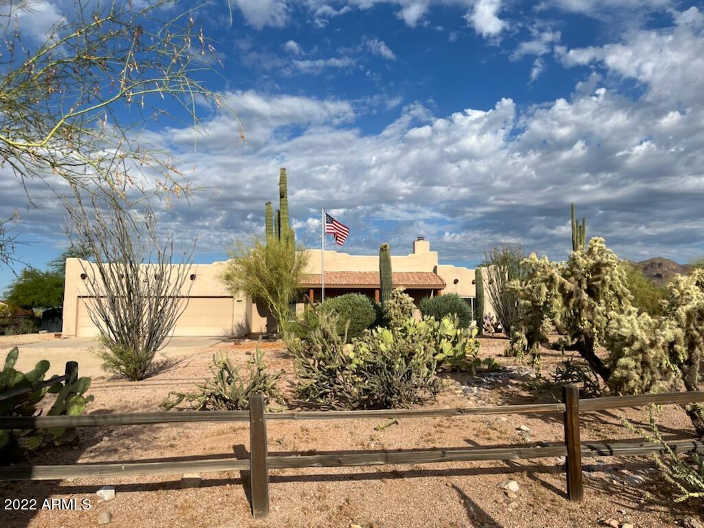 4680 North Tomahawk Road Apache Junction, AZ 85119 - Photo 1 of 25 IMG_0105