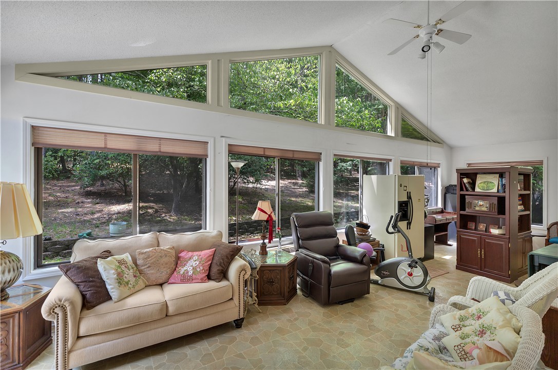 37 Par Harbor Way Salem, SC 29676 - Photo 11 of 49