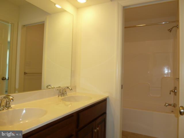 2242 Friesian Road York, PA 17406 - Photo 14 of 17