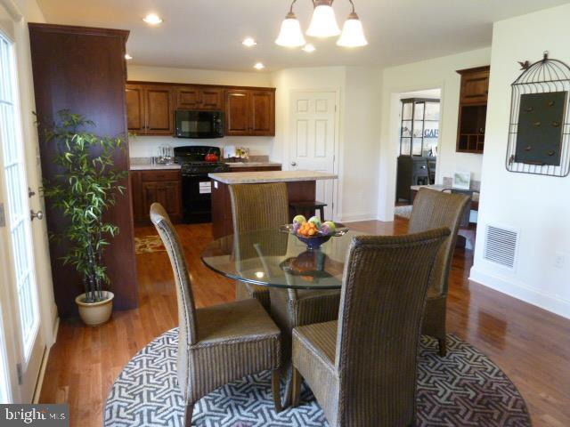 2242 Friesian Road York, PA 17406 - Photo 5 of 17