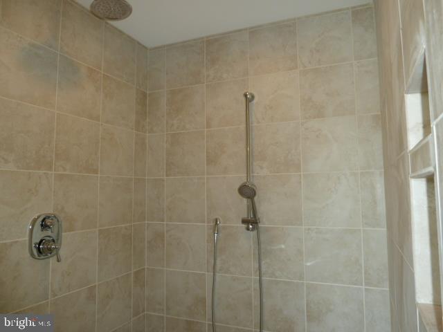2242 Friesian Road York, PA 17406 - Photo 10 of 17