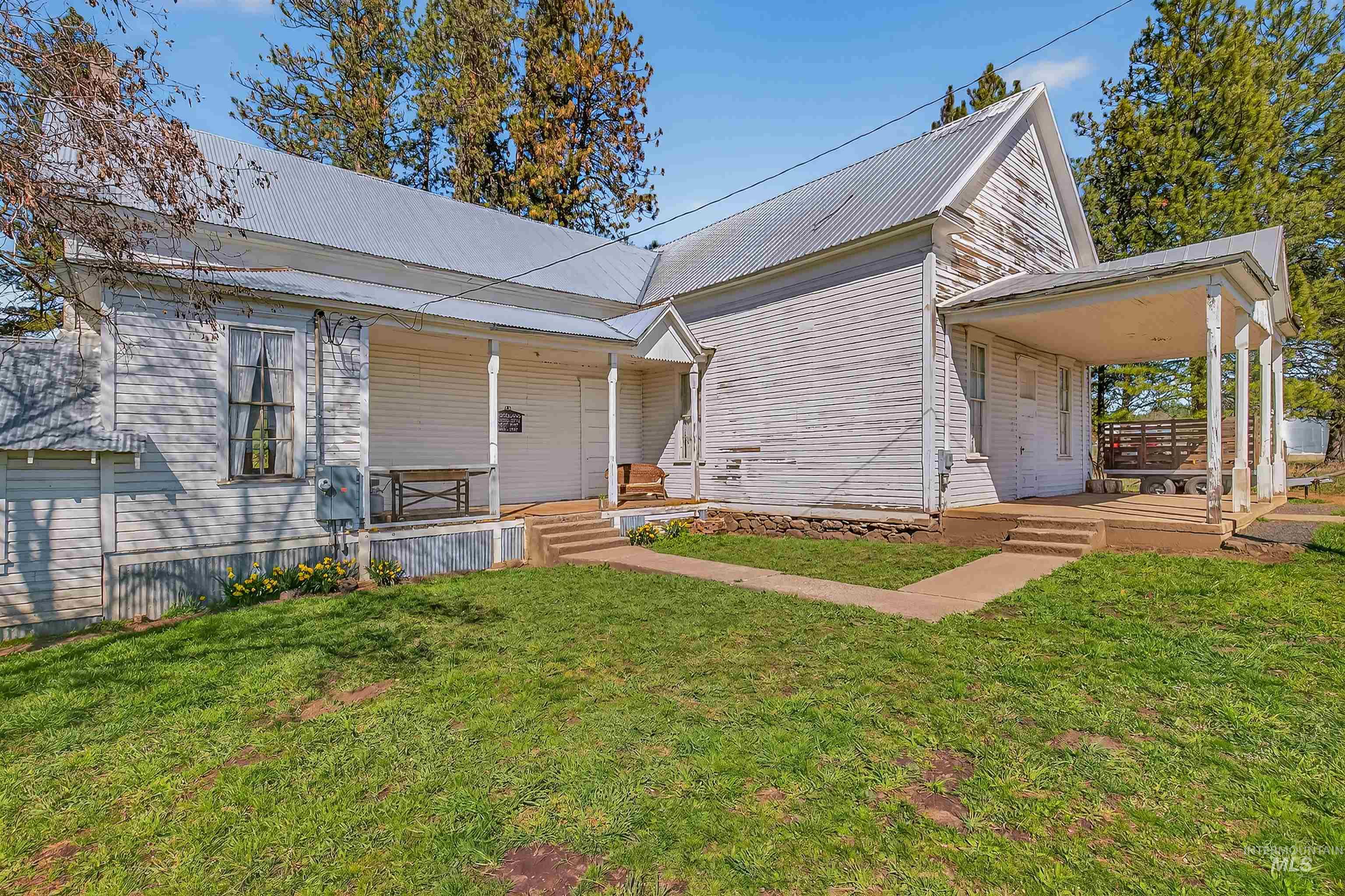 2070 Woodland Road Kamiah, ID 83536 - Photo 3 of 50