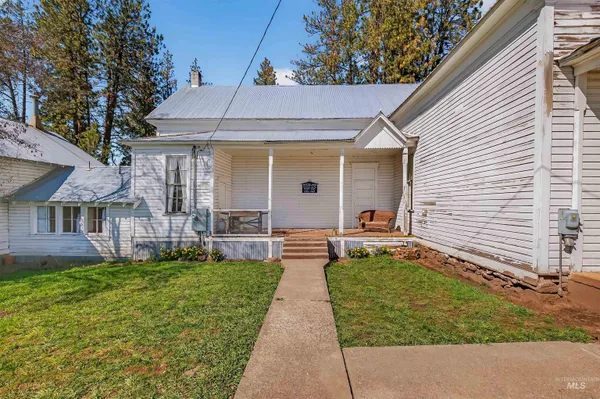 $229,000 | 2070 Woodland Road, Kamiah, ID 83536