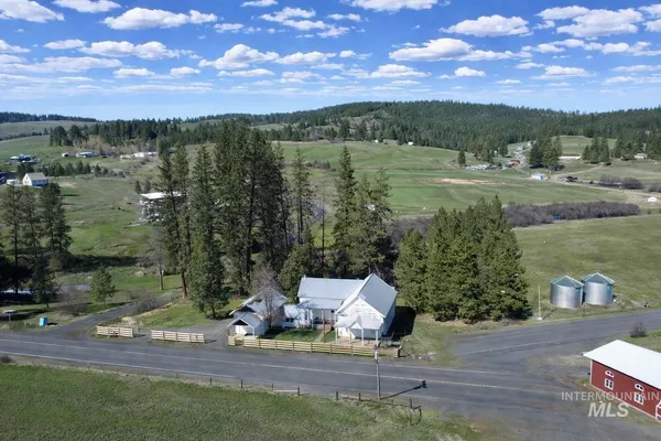 $229,000 | 2070 Woodland Road, Kamiah, ID 83536