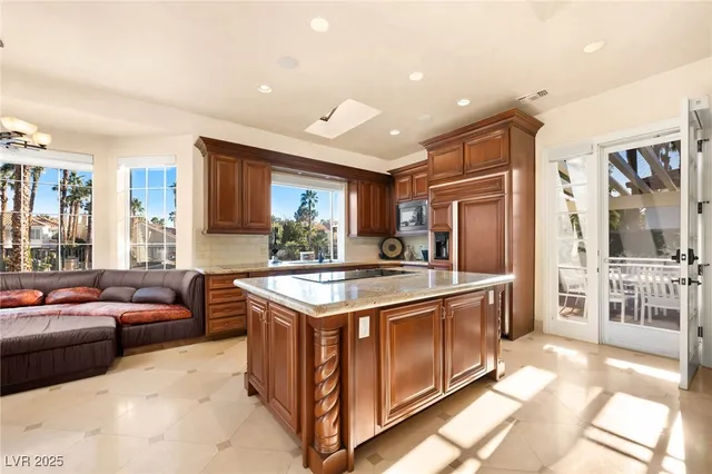 $1,900,000 | 2204 Glenbrook Way, Las Vegas, NV 89117