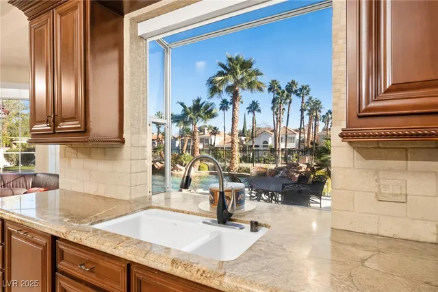 $1,900,000 | 2204 Glenbrook Way, Las Vegas, NV 89117