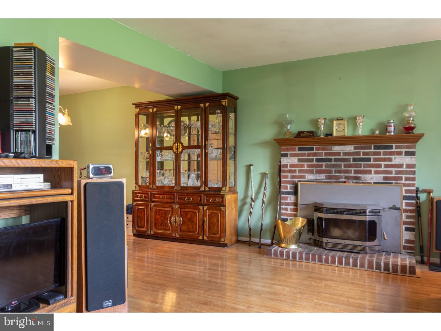 210 Cable Car Road Quakertown, PA 18951 - Photo 3 of 22 Gallery Image 3