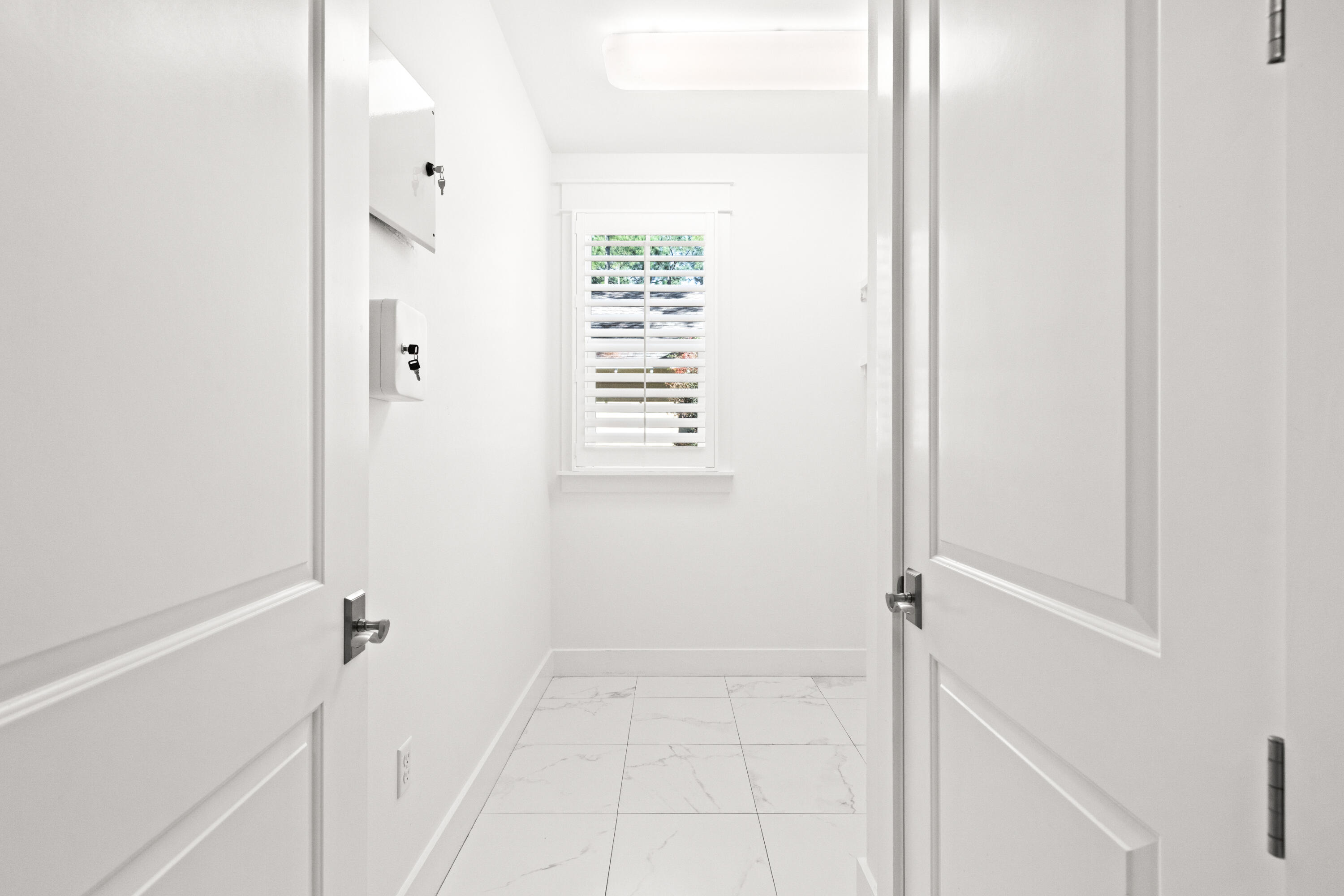 309 Jack Knife Drive Inlet Beach, FL 32461 - Photo 21 of 43 a view of a bathroom