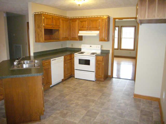 2271 Carthage Road Red Boiling Springs, TN 37150 - Photo 6 of 17