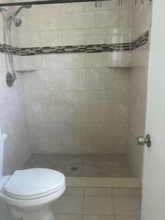 18970 Cloud Lake Circle Boca Raton, FL 33496 - Photo 10 of 20 Main Bathroom