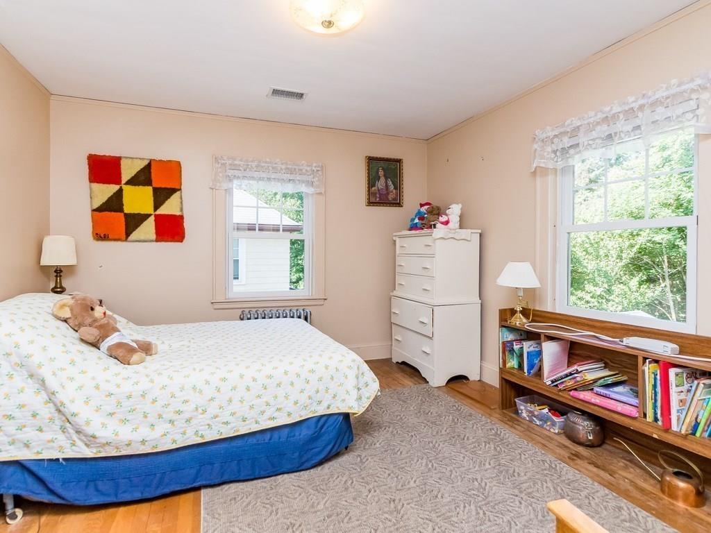 46 Clearwater Road Brookline, MA 02467 - Photo 18 of 31