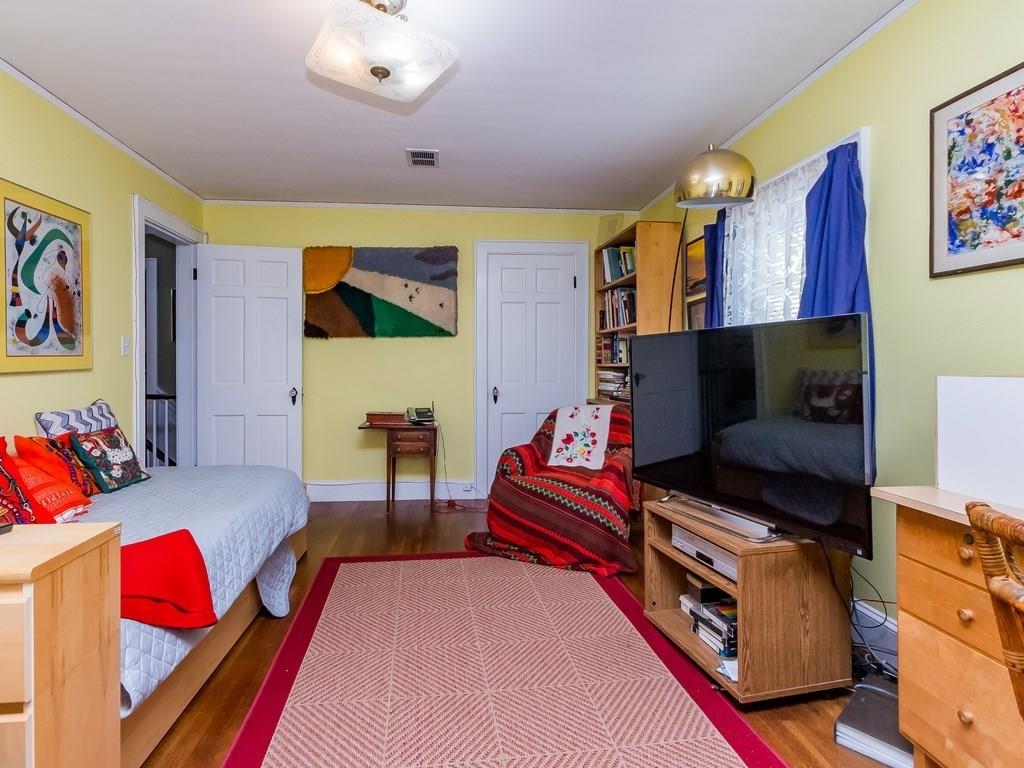 46 Clearwater Road Brookline, MA 02467 - Photo 20 of 31