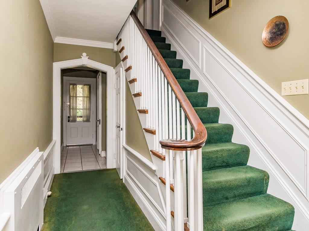 46 Clearwater Road Brookline, MA 02467 - Photo 3 of 31