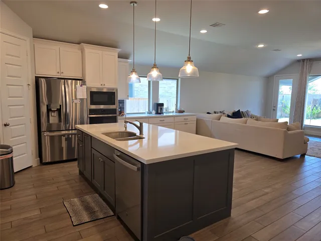 $3,250 | 10022 Starry Night Lane, Manvel, TX 77578