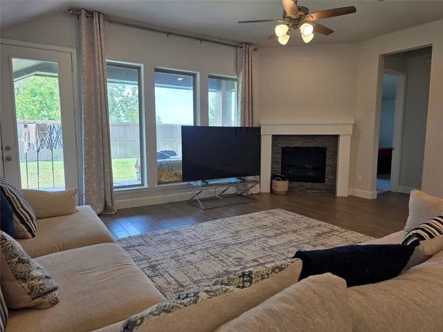 $3,250 | 10022 Starry Night Lane, Manvel, TX 77578