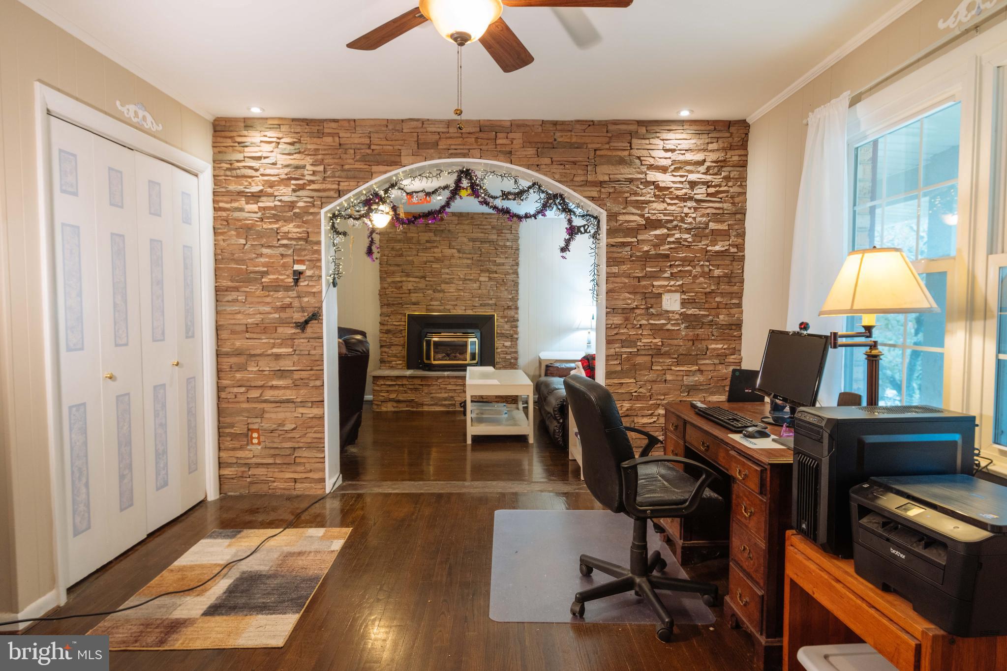 525 Church Road Reisterstown, MD 21136 - Photo 25 of 50 Den/Office