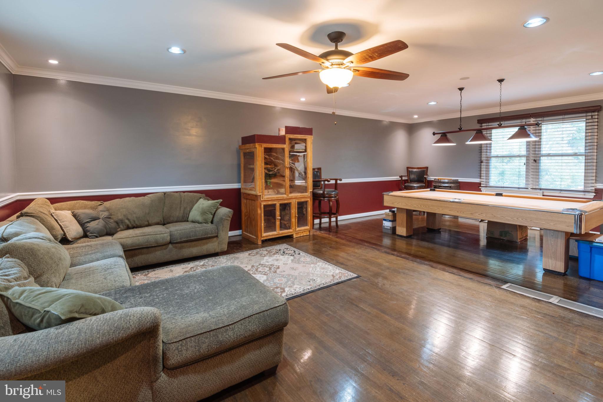 525 Church Road Reisterstown, MD 21136 - Photo 27 of 50 Living/Dining Room