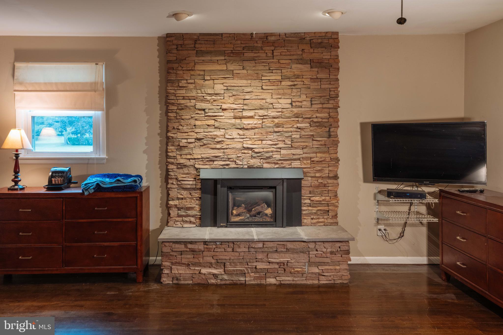 525 Church Road Reisterstown, MD 21136 - Photo 35 of 50 Master BR Fireplace