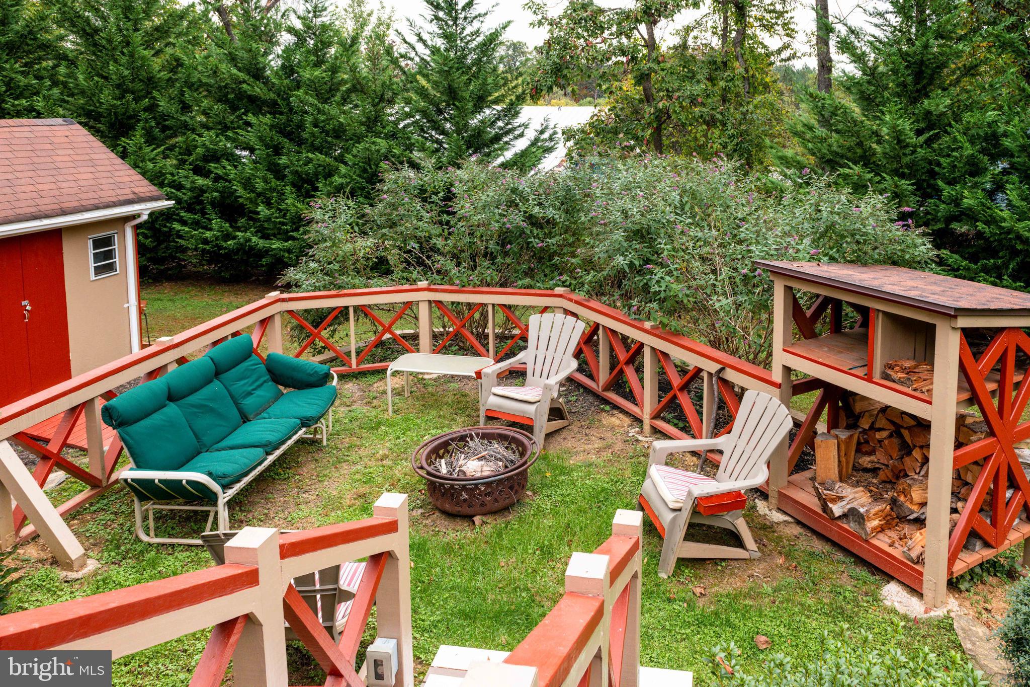 525 Church Road Reisterstown, MD 21136 - Photo 10 of 50 Fire Pit Area with Seating