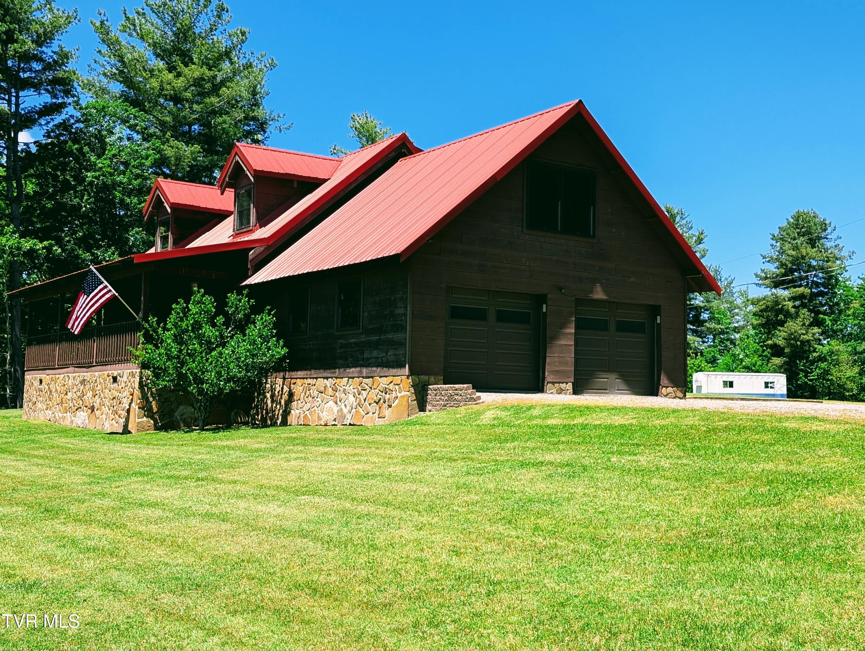 3524 Fairfax Road Coeburn, VA 24230 - Photo 2 of 41 1000022174