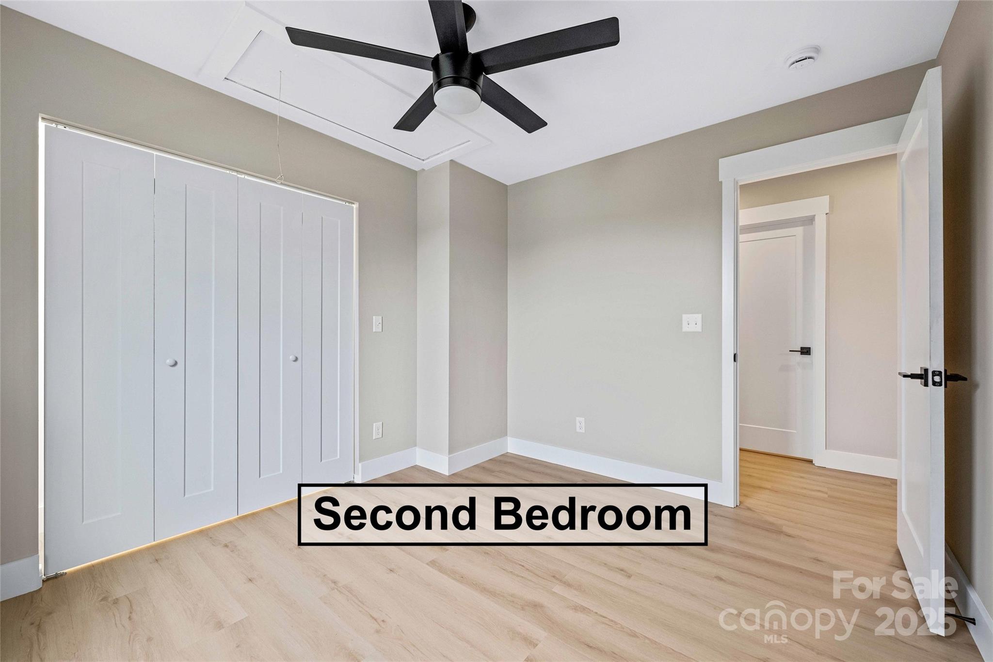 775 Olivette Road Asheville, NC 28804 - Photo 35 of 45 a view of an empty room