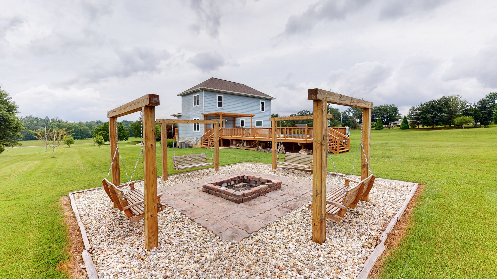 447 Ranch Road Portland, TN 37148 - Photo 25 of 27 a front view of a house with garden