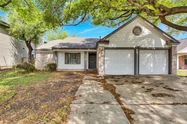 $1,900 | 2104 Agarita Trail, Round Rock, TX 78665