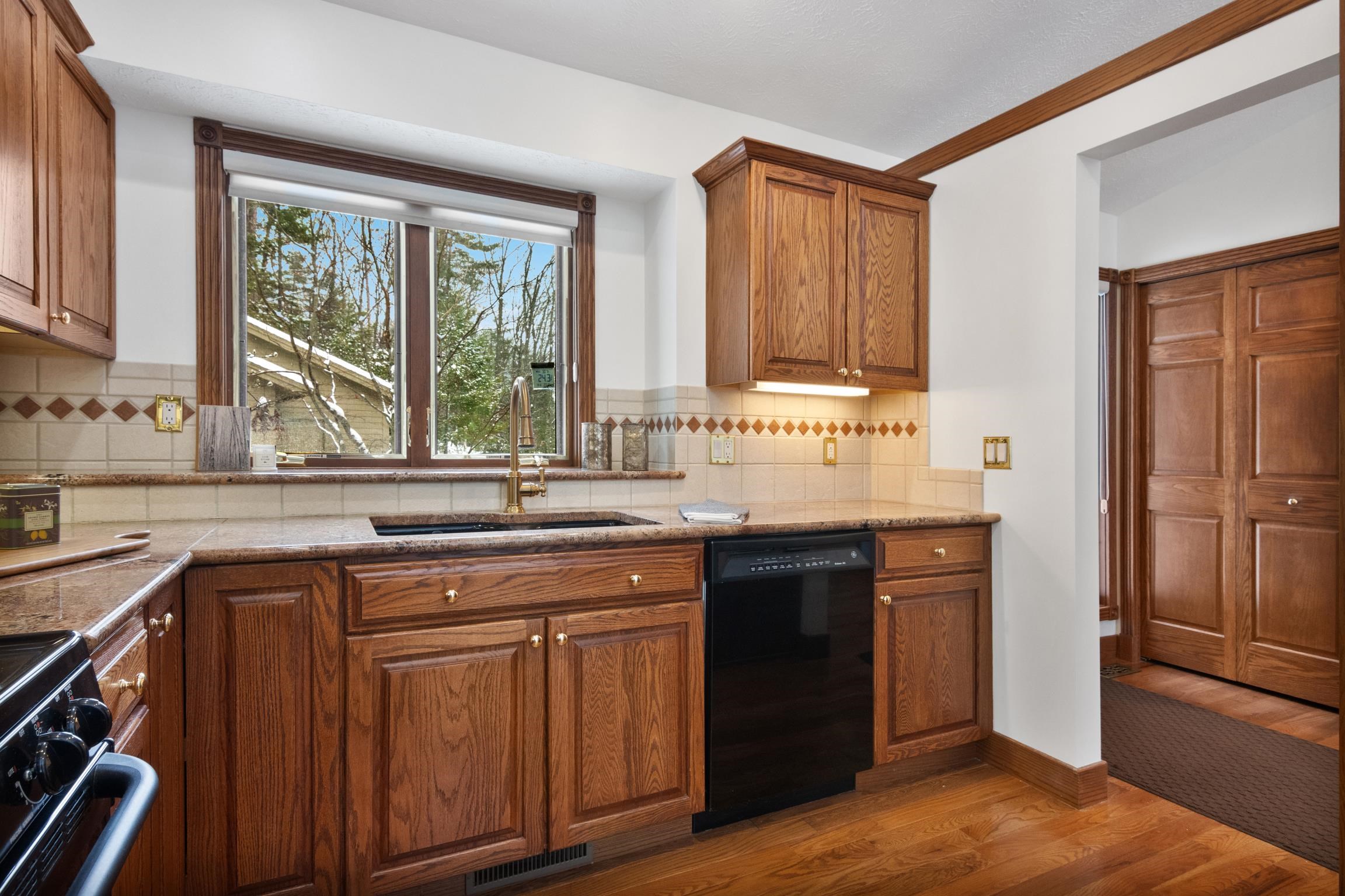 240 Red Fox Ridge Traverse City, MI 49686 - Photo 17 of 46 1930157-701f6a76-a74f-431d-ace9-2d7dfe4dd2c3.JPG