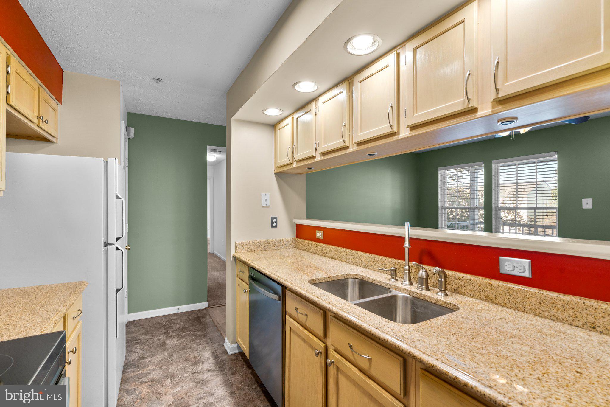 7641 Gladstone Road, Unit 57641 Windsor Mill, MD 21244 - Photo 13 of 26 Gallery Image 13