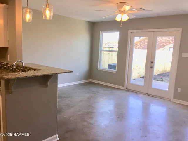 $250,000 | 1608 Dehart Drive, Unit B C, New Iberia, LA 70560