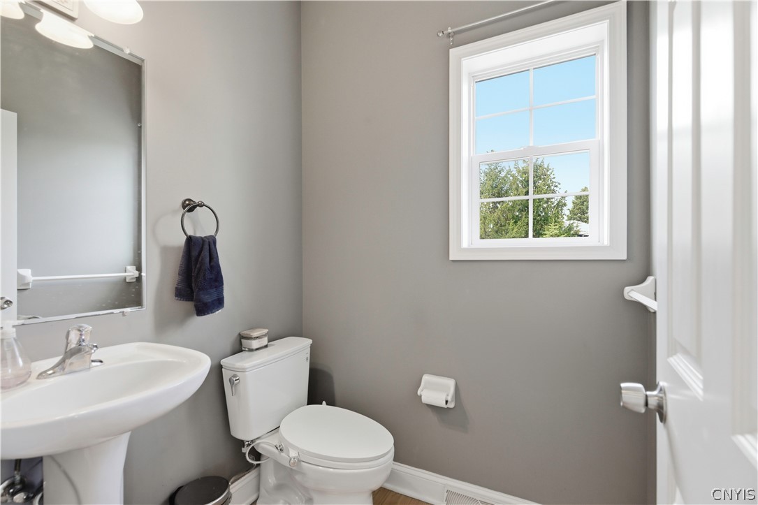 5879 East Lake Road Sullivan, NY 13035 - Photo 12 of 34 1st floor half bath