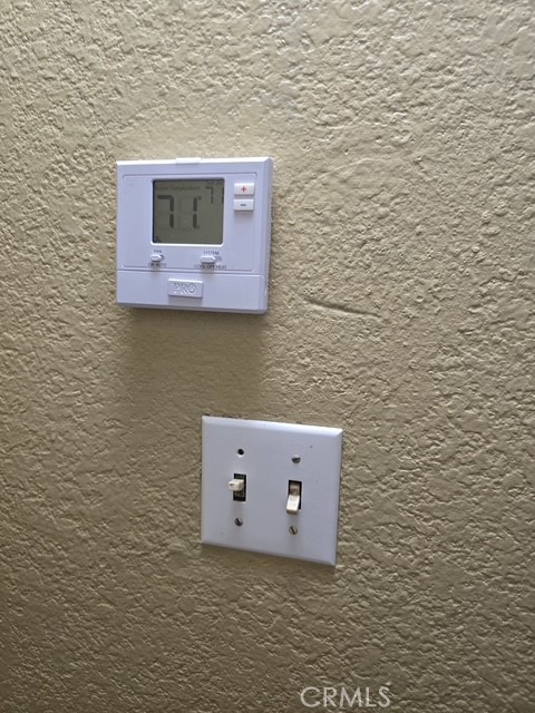 505 Lee Imperial, CA 92251 - Photo 5 of 7 a view of a brick wall