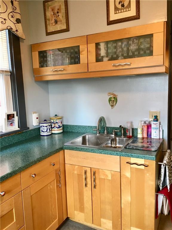118 Richbarn Road Pittsburgh, PA 15212 - Photo 8 of 20 Gallery Image 8