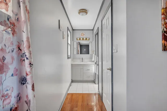 $499,900 | 217 Long Meadow Lane, Rotterdam, NY 12306