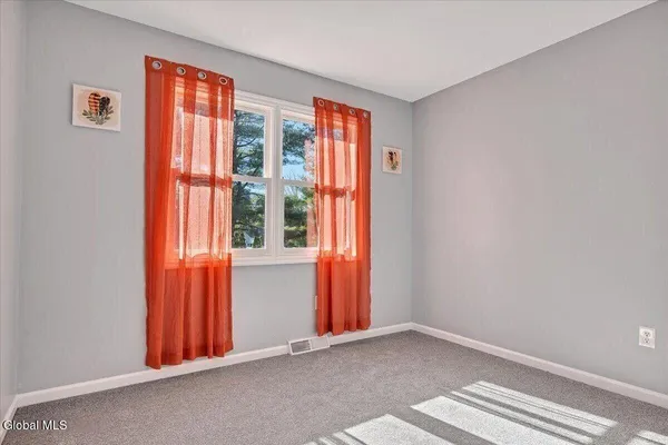 $505,000 | 217 Long Meadow Lane, Rotterdam, NY 12306