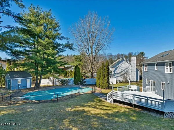 $505,000 | 217 Long Meadow Lane, Rotterdam, NY 12306